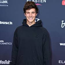 Wie es mal war, mein drittes album vielleicht irgendwann ist ab jetzt. Hat Musiker Wincent Weiss Eine Freundin Wir Kennen Die Antwort Cosmopolitan