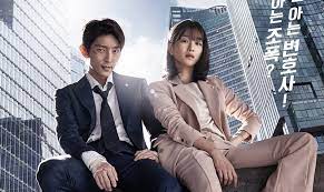 Driven by the desire to avenge his mother, a former gangster turned lawyer uses both his fists and the loopholes in law to fight against those with absolute power. à¸£ à¸§ à¸§à¸ à¸£ à¸ª Lawless Lawyer 2018