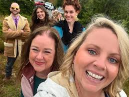 New (er) places, new faces, and endless possibilities 🌍✨ Stepping into new  friendships- because every journey is better with good company. Cheers to  the connections we make and the memories yet to