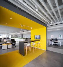 Pirelli Offices Shanghai Office Snapshots In 2020 Grey Flooring Light Grey Walls Floor Design