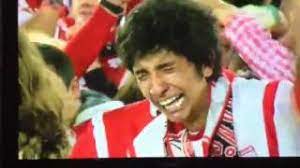 Carlos andrés moreno conocido entre los barristas como 'toledo' se declaró inocente y no aceptó cargos por la muerte de pedro contreras de 66 años padre de un hincha de santa fe. Hincha Santafe Llorando Emocion Youtube