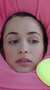 Nem akarok senkit se ijesztgetni, de ennek a premierje lassan 10 éve volt.  Ki emlékszik még rà?😄 És ki az, aki minden évben újranézi?😌  #hungarianactress #hungarianactor #fyp #fy #nekedbe