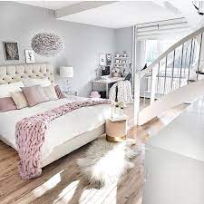 L Image Contient Peut Etre Chambre Et Interieur Yatak Odali Daire Ev Dekorasyon Fikirleri Tasarim Ic Mekanlar