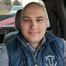 Larry Chumley's Instagram, Twitter & Facebook