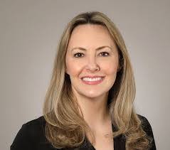 Amanda Langer's Instagram, Twitter & Facebook