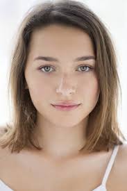 Emily Machin herec/herečka • Filmožrouti.cz