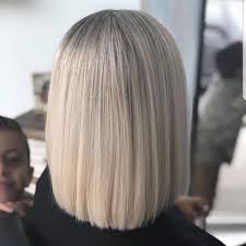 This shoulder length hairstyle with neat and even length bangs makes the girl look more sweet. 100 Cute Easy Hairstyles For Shoulder Length Hair Shoulder Length Straight Hair Medium Length Hair Styles Shoulder Hair