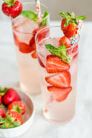 10 strawberry drink recipes for spring