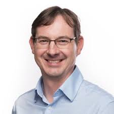 Alex Hood's Instagram, Twitter & Facebook