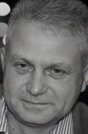 Splay veb-saytida mavjud filmlarda o'ynagan aktyorlar, rejissyorlar va  prodyuserlar