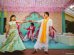 أغاني أطفال كلن عندن سيارات , مبروك يا بابا , عمي مسعود. 20 Retro Songs For A Memorable Dance Performance