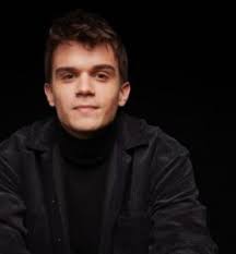 Eren Ören Kimdir? Üç Kız Kardeş Mustafa Korman