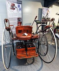 Wer aber hat das auto erfunden? Altlussheimer Museum Zeigt Die Funf Ersten Autos Der Welt Nachrichten Aus Der Metropolregion Rhein Neckar Rnz