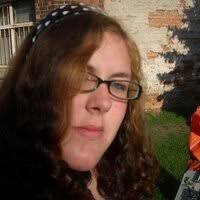 Tamara Lepage (@KittenMewMew)