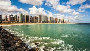 It belongs to the metropolitan mesoregion of fortaleza and microreg. Primeiro Dia De Volta As Atividades Em Fortaleza Tem Transito E Aglomeracao Epoca Negocios Brasil