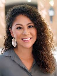 Amanda Nowlin's Instagram, Twitter & Facebook