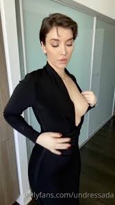 Undressada 💦 OnlyFans - Porn Videos & Photos - EroMe