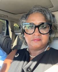 Beverly Kee's Instagram, Twitter & Facebook