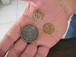 Resultado de imagem para objetos antigos
