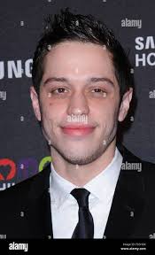 Pete davidson hi-res stock photography and images