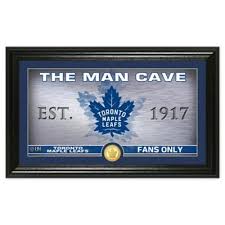 nhl toronto maple leafs man cave photo mint bed bath beyond cave photos man cave frames mint walls