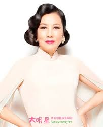 我们wǒmen都dōu不bù喜欢xǐhuan这儿zhèr的de空气kōngqì。 我wǒ有yǒu一yī个gè中国zhōng guó朋友péngyou。 第dì三sān天tiān， 我们wǒmen在zài北京běijīng迷路mílù了le， 这zhè位wèi年轻人niánqīng rén帮助bāngzhù我们wǒmen找到zhǎodào了le宾馆bīnguǎn。 æ±ªæ˜Žèƒä¸ªäººèµ„æ–™æ±ªæ˜Žèƒå¹´è½»ç…§ç‰‡åˆ†äº« çƒ­å¤‡èµ„è®¯