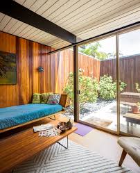 Photo 8 Of 10 In A Stunningly Restored Midcentury By Case Study Mid Century Modern Interiors Mid Century Modern House Mid Century House