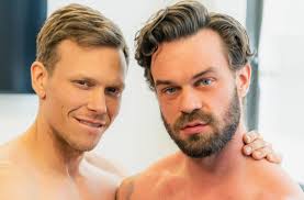 Escort James Fox Flip-Fucks Client Ethan Chase at His Office