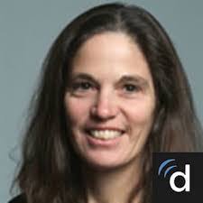 Daphne Holt's Instagram, Twitter & Facebook