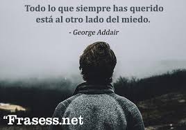 Aunque cierro los ojos cuando, al despertar, el sol se mete en mi habitación… gracias a dios que puedo ver…. Frases De Animo Y Aliento Para Superar Momentos Dificiles 50