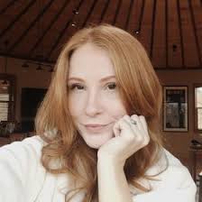 Leila Gray (leilakgray)