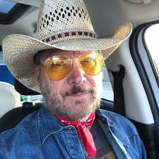 best mom ever · 80M threads