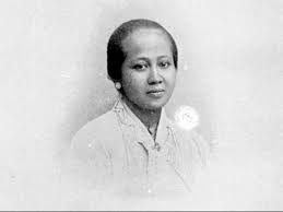 Hari musik nasional, foto wr supratman hiasi m bloc. Lagu Ibu Kita Kartini Sejarah Makna Dan Liriknya Indozone Id