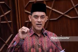 6 sebab sistem pemerintahan beraja perlu dipertahankan di negara kita. Institusi Beraja Harus Dipertahan Demi Memelihara Kebajikan Melayu