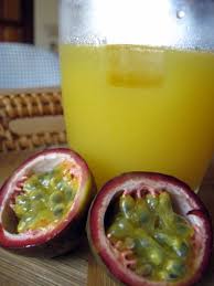 Passion Fruit Juice Jugo De Chinola Or Maracuya Passion Fruit Juice Fruit Juice Recipes Peruvian Recipes