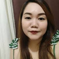 Elsa Ross's Instagram, Twitter & Facebook