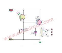 Relay driver circuit using pnp bjt. How To Use A Phototransistor Circuit Light Controller Switch Eleccircuit