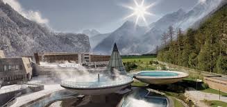 Ihr Wellnesshotel In Osterreich Bietet Ihnen Wellness Auf Hochstem Niveau Damit Wird Ihr Thermenurlaub In Tirol Zum Unv Therme Wellnessurlaub Hotel Osterreich