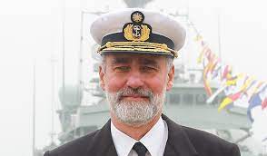 Maybe you would like to learn more about one of these? Vice Almirante Gouveia E Melo E O Novo Coordenador Da Task Force Para O Plano De Vacinacao Executive Digest
