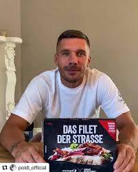 Das original @mangal_doener fleisch 🥙🙌🏻 #lp10 #new #food #rewe #kebab #döner #podolski mangal döner 8.7k views · october 17, 2020 Mangal Doner Repost Poldi Official Jetzt Auch Fur