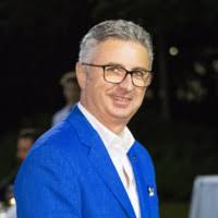 400+ "Daniel Constantin" profiles