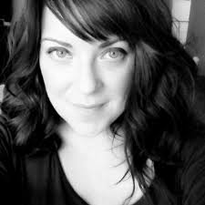 Alyce Bates's Instagram, Twitter & Facebook