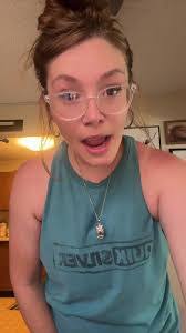 Katelyn Munson's Instagram, Twitter & Facebook