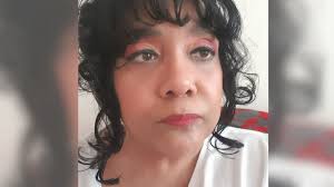 Lisa Ellwood's Instagram, Twitter & Facebook