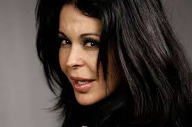 Efemérides 29 de junio: Hoy está de cumpleaños María Conchita Alonso