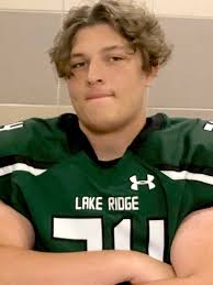 Nate Bennett, Lake Ridge, Offensive Tackle