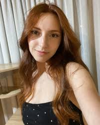 Amanda Langenbach's Instagram, Twitter & Facebook