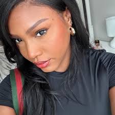 Comment about April's appearance