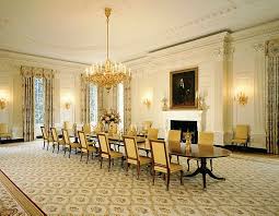 Michelle obama's revamp of the white house's old family dining room from outdated traditional to cool contemporary left many impressed with the former first lady's personal interior style. This Photograph Of The State Dining Room By Bruce White Was Taken In 2010 During The Barack Obama Ad Dream Dining Room Dining Room Design Luxurious Dining Room