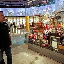 Smoke Nation On Instagram Tony Stewart Car And Awards Display At Nascar Hall Of Fame In 2020 Award Display Hall Of Fame Nascar